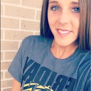 Meet your Posher, Loni